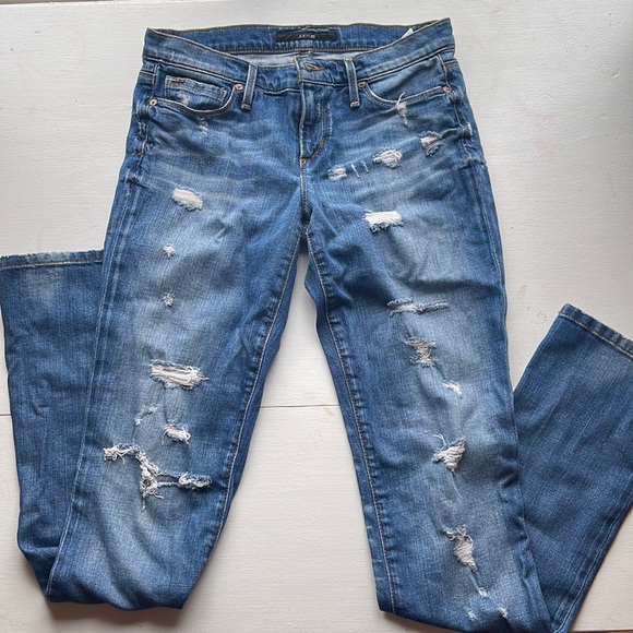 Joes Jeans with holes and distressed - Picture 1 of 4